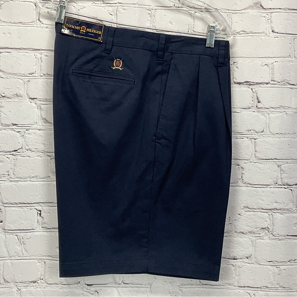 Tommy Hilfiger Golf Shorts Men's Size 36 Navy Pleated Athleisure Travel Preppy